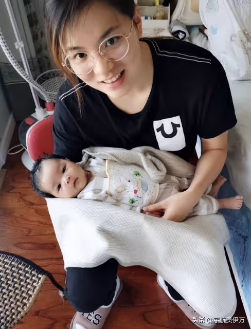 她是世界冠軍,與師哥相守22年終成眷屬,32歲為替國爭光直言復出