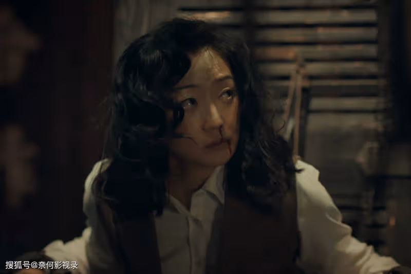 《孤舟》直到周知非打死區昕萍,才發現,李先生也是一個魔鬼