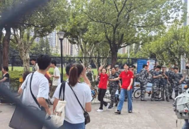 上大學了!陳芋汐已至同濟大學報到