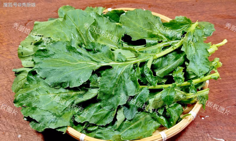 立秋後使勁吃這菜，一潤肺，二護眼，三通便，還是「天然養顏菜」