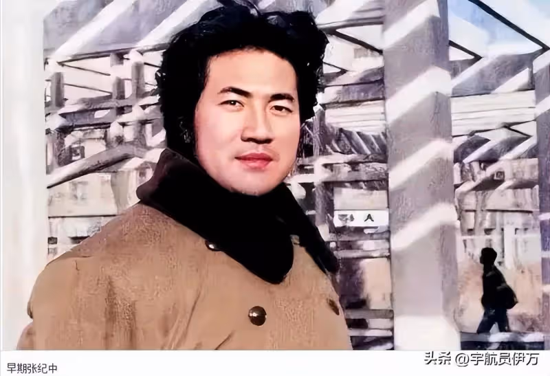 為娶小31歲女友，拋棄相伴28年妻子，如今73歲生三胎卻飽受爭議