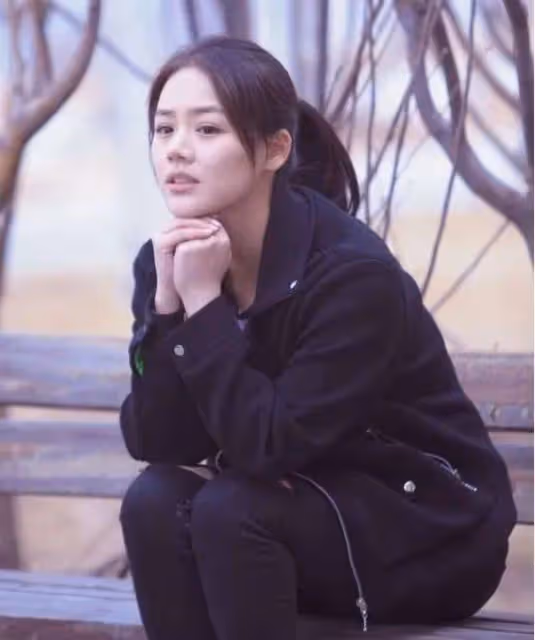 震驚!騰格爾竟是玲花表叔?揭秘娛樂圈6對意想不到的明星親戚