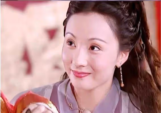 昔日小龍女今何在?53歲陶虹近照曝光,網友驚呼:這還是她嗎?