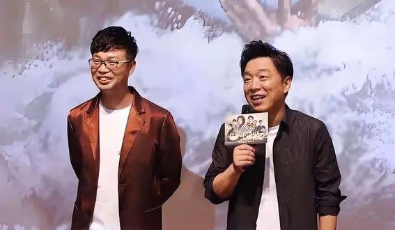 50歲王迅難看風波背後:昔日黃渤搭檔,如今淪為全網笑柄?