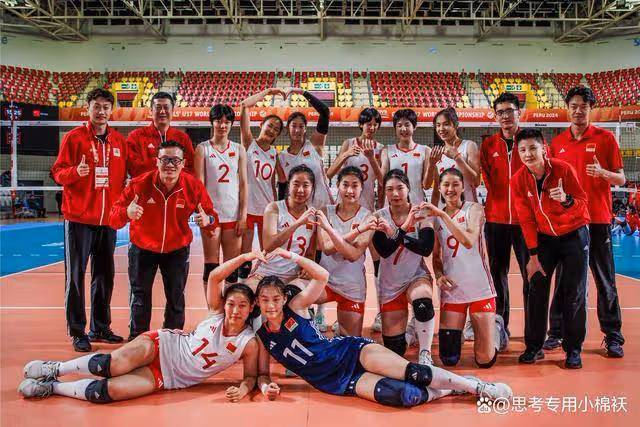16歲長相神似李盈瑩,也穿12號球衣,中國女排又一希望之星誕生
