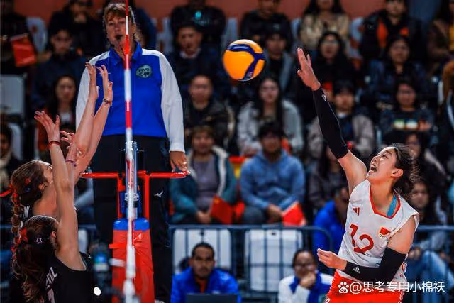 16歲長相神似李盈瑩,也穿12號球衣,中國女排又一希望之星誕生