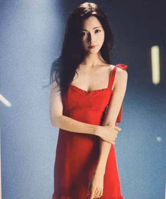 《封神》蘇妲己斷崖式衰老?混血美女娜然昔日性感妖艷