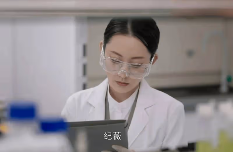 《法證先鋒6》新面孔引網民注意!原來是內地模特兒,已入行13年