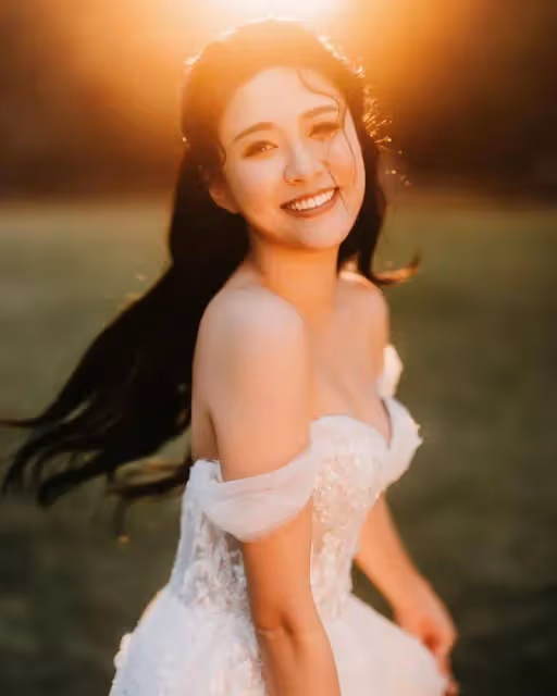 29歲TVB小花突曬噴血婚紗照!與有米男友分手兩年,感情生活成謎