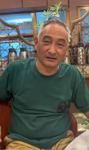 打著替師父出頭的名義蹭熱度，目的是為了賣貨掙錢，謝雷確實厲害