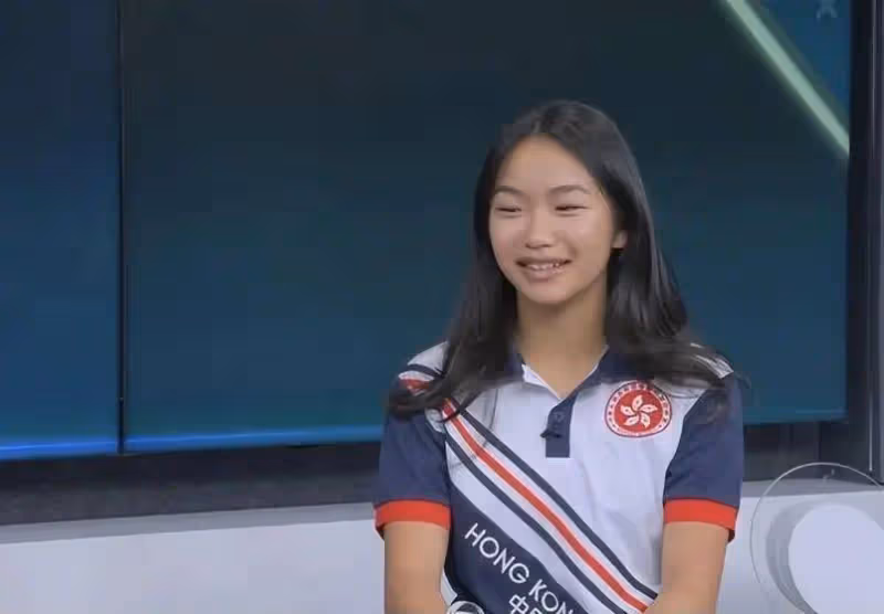 隨時回TVB拍劇!港圈知名男神自曝不退休,揚言16歲女兒愛好太費錢