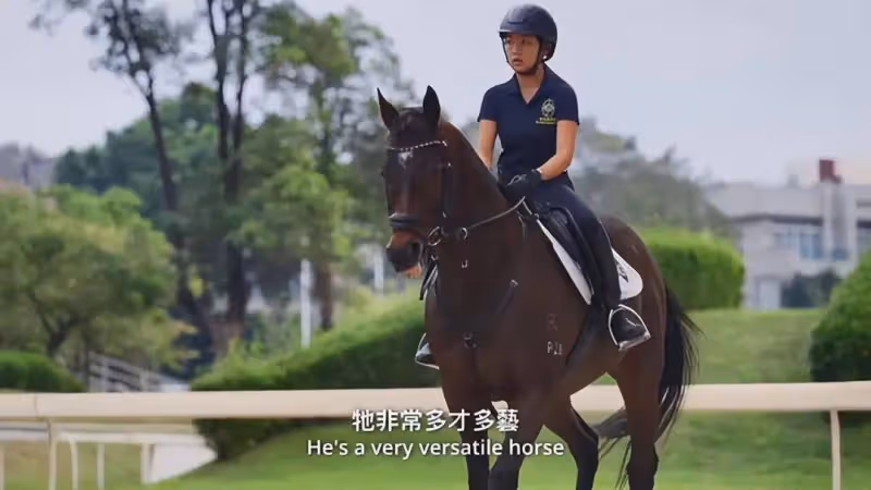 隨時回TVB拍劇!港圈知名男神自曝不退休,揚言16歲女兒愛好太費錢