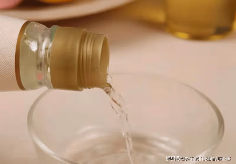 同樣是醋，白醋、米醋、香醋、陳醋有啥區別？明白後別再用錯了