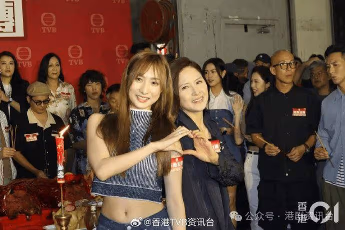 鍾柔美首次拍劇自爆驚邵美琪原因!傳炎明熹簽約環球竟然咁答