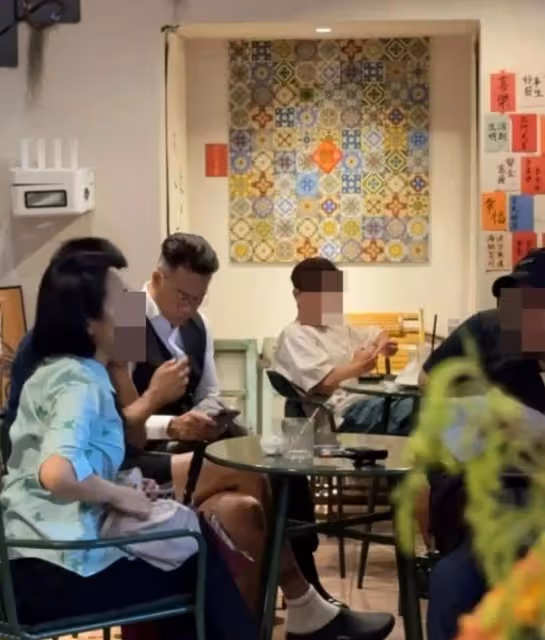 宣布離婚後被前妻公開數臭!59歲TVB當家視帝現身內地餐廳,面容憔悴