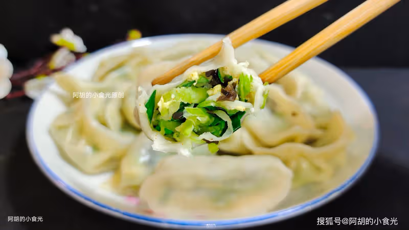 秋天包餃子,一定要試試這菜餡!嘗鮮只剩一個月,咬一口鮮嫩、特鮮活