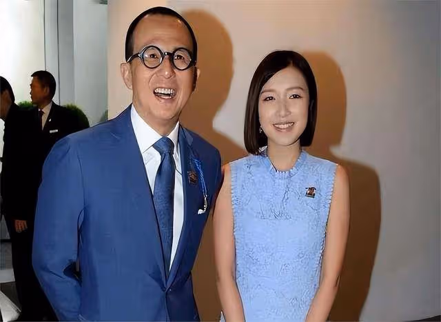光生孩子不結婚,李澤楷又喜當爹,郭嘉文雖被分手卻早就成贏家!