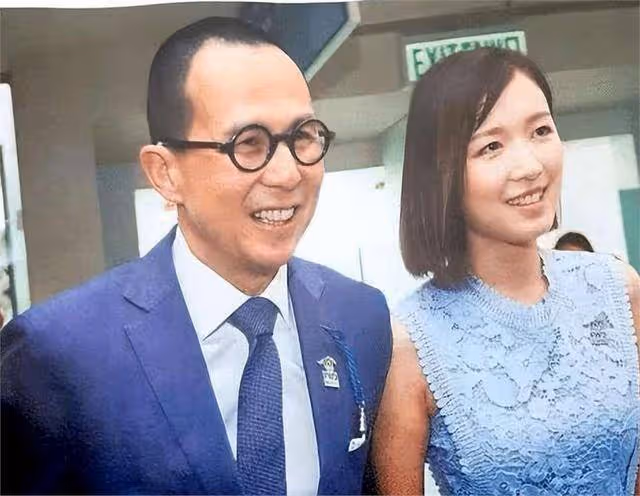 光生孩子不結婚,李澤楷又喜當爹,郭嘉文雖被分手卻早就成贏家!