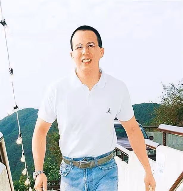 光生孩子不結婚,李澤楷又喜當爹,郭嘉文雖被分手卻早就成贏家!