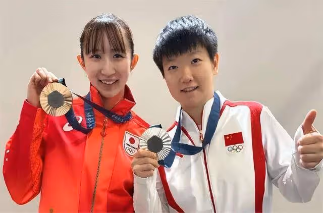 徹底不裝了!早田希娜被首相接見,發聲要一雪前恥打敗中國!