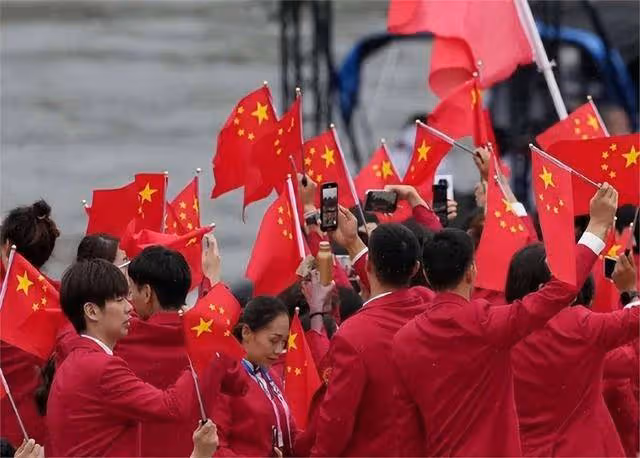 吃裡爬外!數名香港運動員奪冠拒唱國歌,不會唱還是不愛國?
