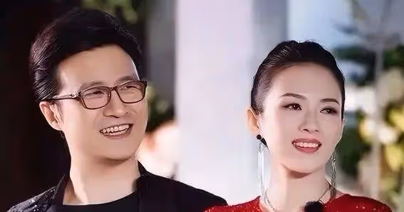 53歲汪峰驚現逆生長？網友笑瘋：這發量比我存款漲得快！
