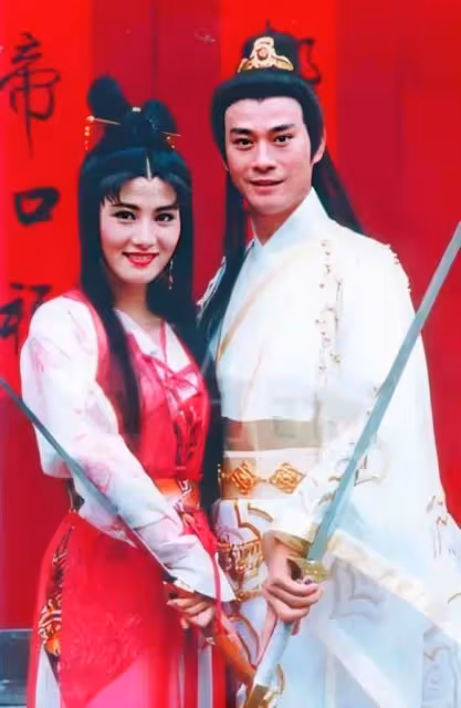 楊麗菁顏值崩塌被嘲像劉曉慶!昔日她性感火辣情路坎坷