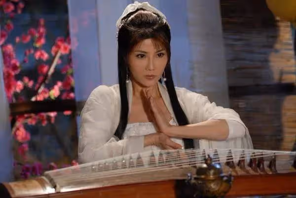 楊麗菁顏值崩塌被嘲像劉曉慶!昔日她性感火辣情路坎坷