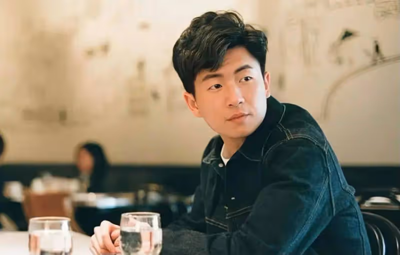熱播新劇出場三集便火速下線！TVB知名男星入行19年終迎上位機會