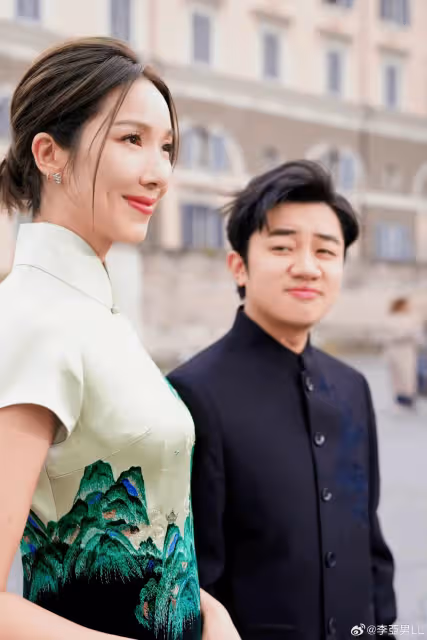 港星王祖藍曬近況!親手為妻女做新疆烤包子,過億豪宅內景曝光