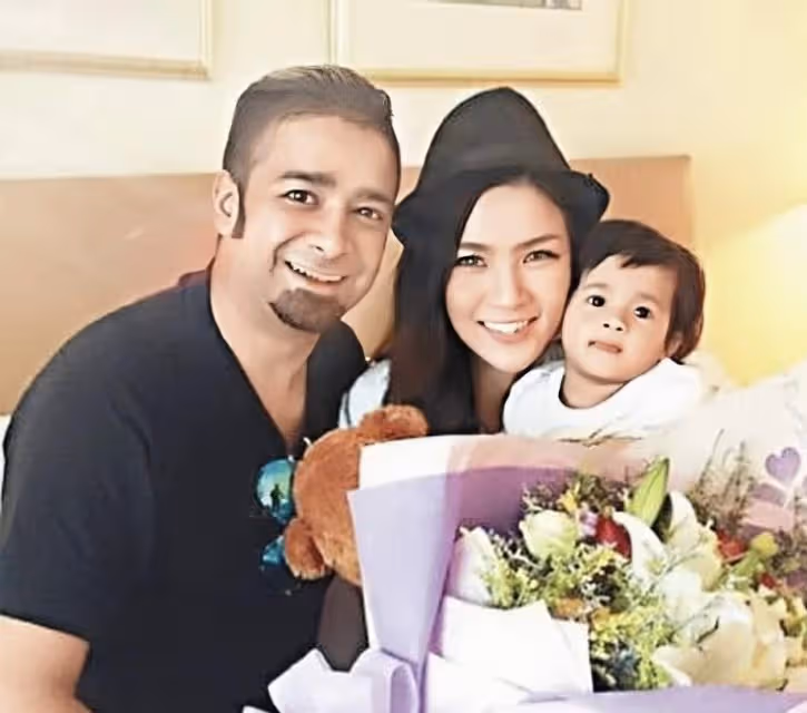 TVB印度裔男星患鼻咽癌,婚內出軌家暴妻子,陷經濟困難做洗碗工