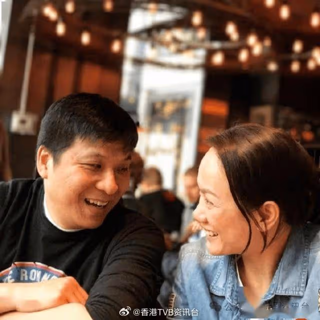 前TVB金牌監製戚其義驚變白頭翁!曾戀邵美琪再與簡慕華傳緋聞