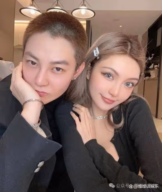 阿嬌同性戀情浮出水面？與皇甫聖華逛商場，吵架怒摔車門引熱議！