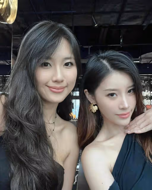 TVB性感港姐23歲生日大曬香肩!混血好友遭起底,身材同樣火辣