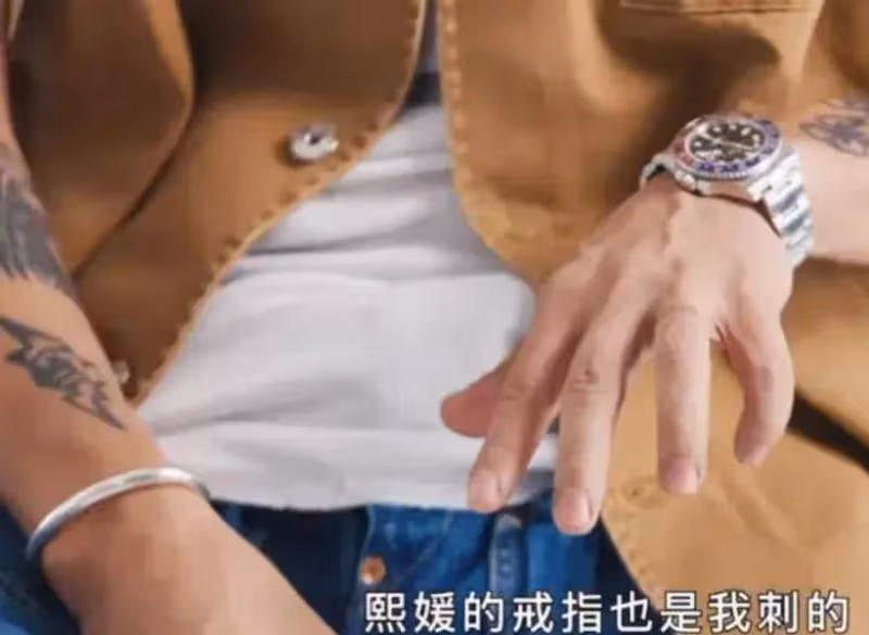 具俊曄騎汪小菲二手車,大S胳膊傷疤成亮點,節目中意外曝光離婚真相