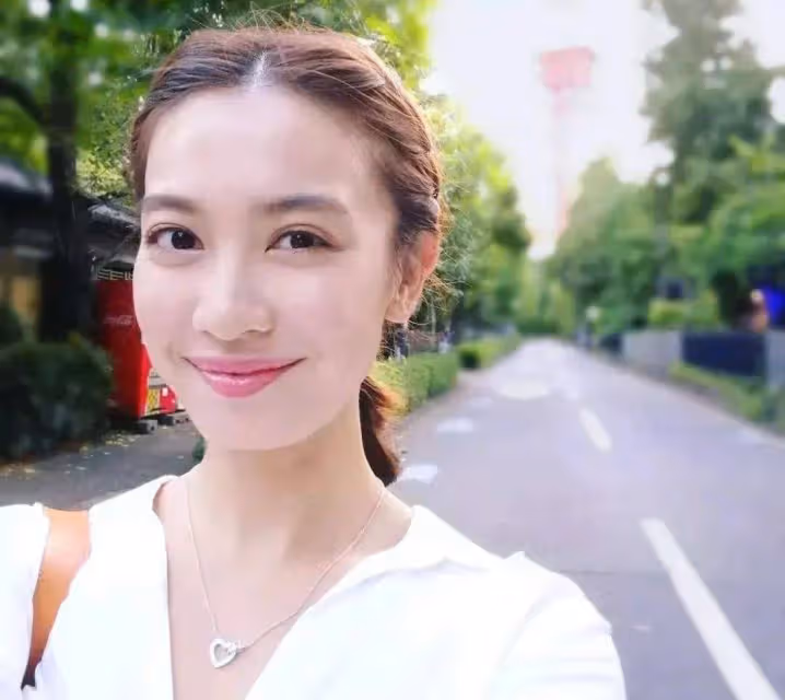 TVB「民選港姐」上圍激增,網友大讚少女味十足,觀眾期望復出拍劇