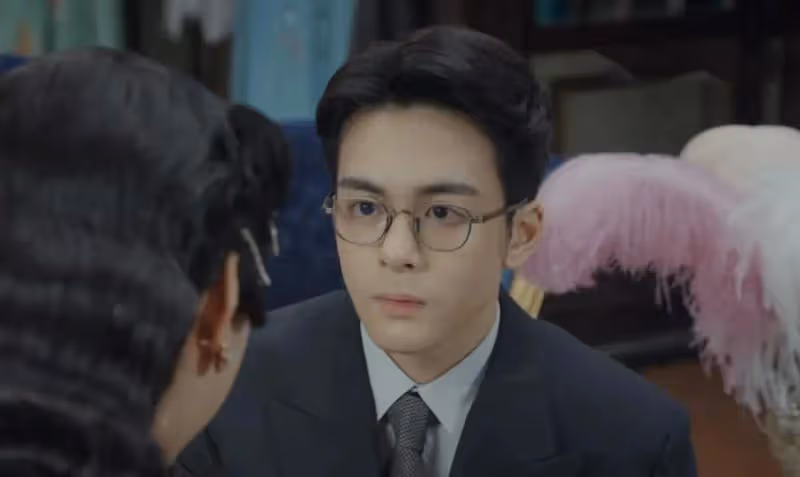 《孤舟》大結局:顧易中做夢都沒想到,最後的接頭人,竟是張海沫