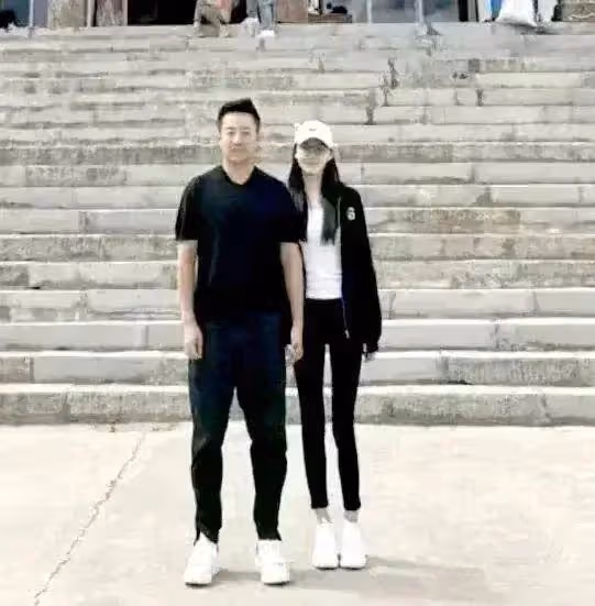 張穎穎替馬筱梅說話,沒想到被罵知三當三,被徹底激怒發文回擊