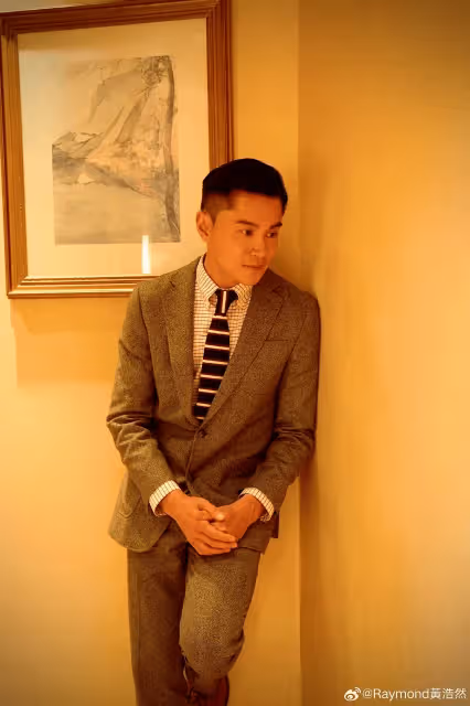 港星黃浩然一家現身郭富城演唱會!大兒子越發帥氣,被指撞臉韓星