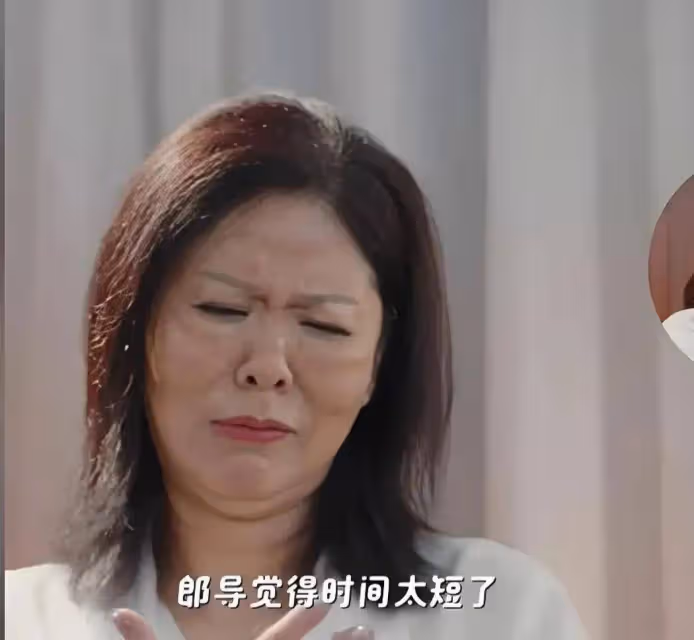 郎平回天津老家,真實顏值引熱議,臉上褶子太嚇人,素顏不敢認