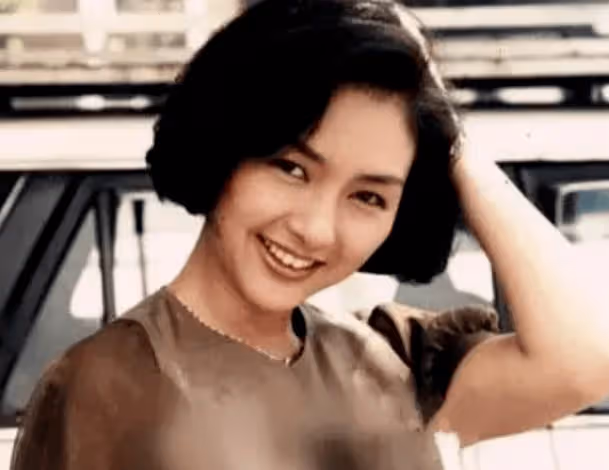 她是「香港最美女演員」,51歲胃癌而亡,病痛折磨到只有45斤