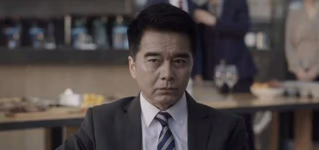 《前途無量》聯眾銀行突然暴雷,幕後操盤手曝光,林強下場令人擔憂