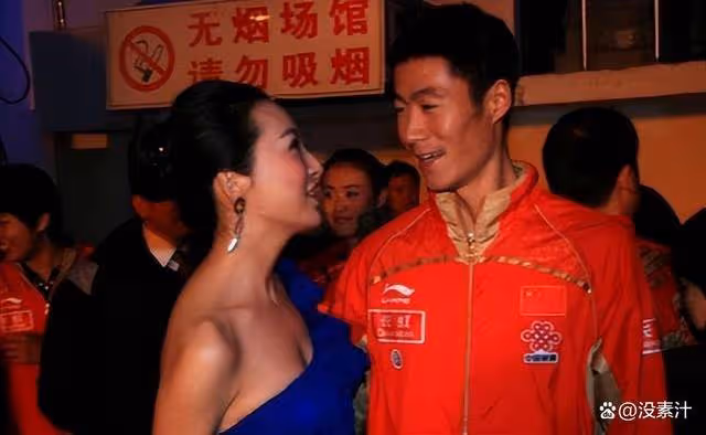 她是王勵勤前女友,分手後3年內嫁2富豪,現已生娃,37歲容顏靚麗