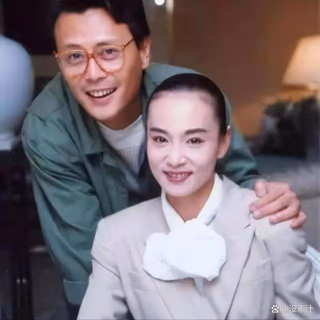 劉雪華是他一生的牽掛,卻被逼娶孕妻,瓊瑤小生張佩華今怎樣了