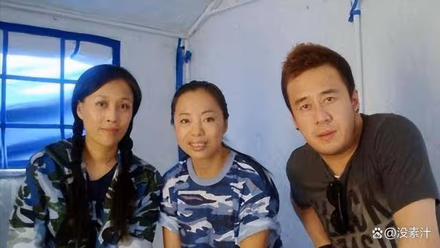 23歲靠那英相助,28歲吞藥自殺,三婚三離,「最丑天后」如今怎樣