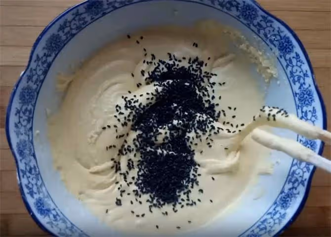 不揉面,不發麵,筷子攪一攪,繞一繞,自製小零食,放一個月不壞