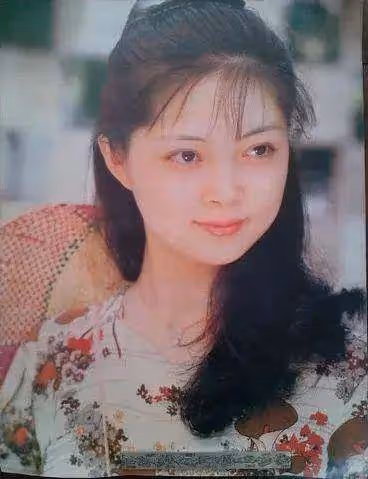 「薛寶釵」張莉:身價過億無兒無女,58歲未婚終成紅樓夢中人