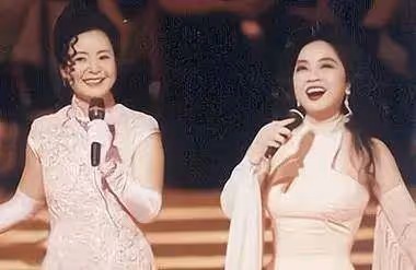 春晚唯一破例,周潤發劉德華為她行跪拜禮,她寧肯離婚也不改國籍
