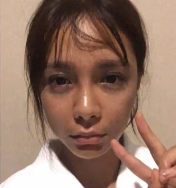 主持人沈夢辰又又又變美了!終究還是靠卷顏值出了圈啊