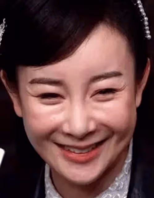 主持人沈夢辰又又又變美了!終究還是靠卷顏值出了圈啊